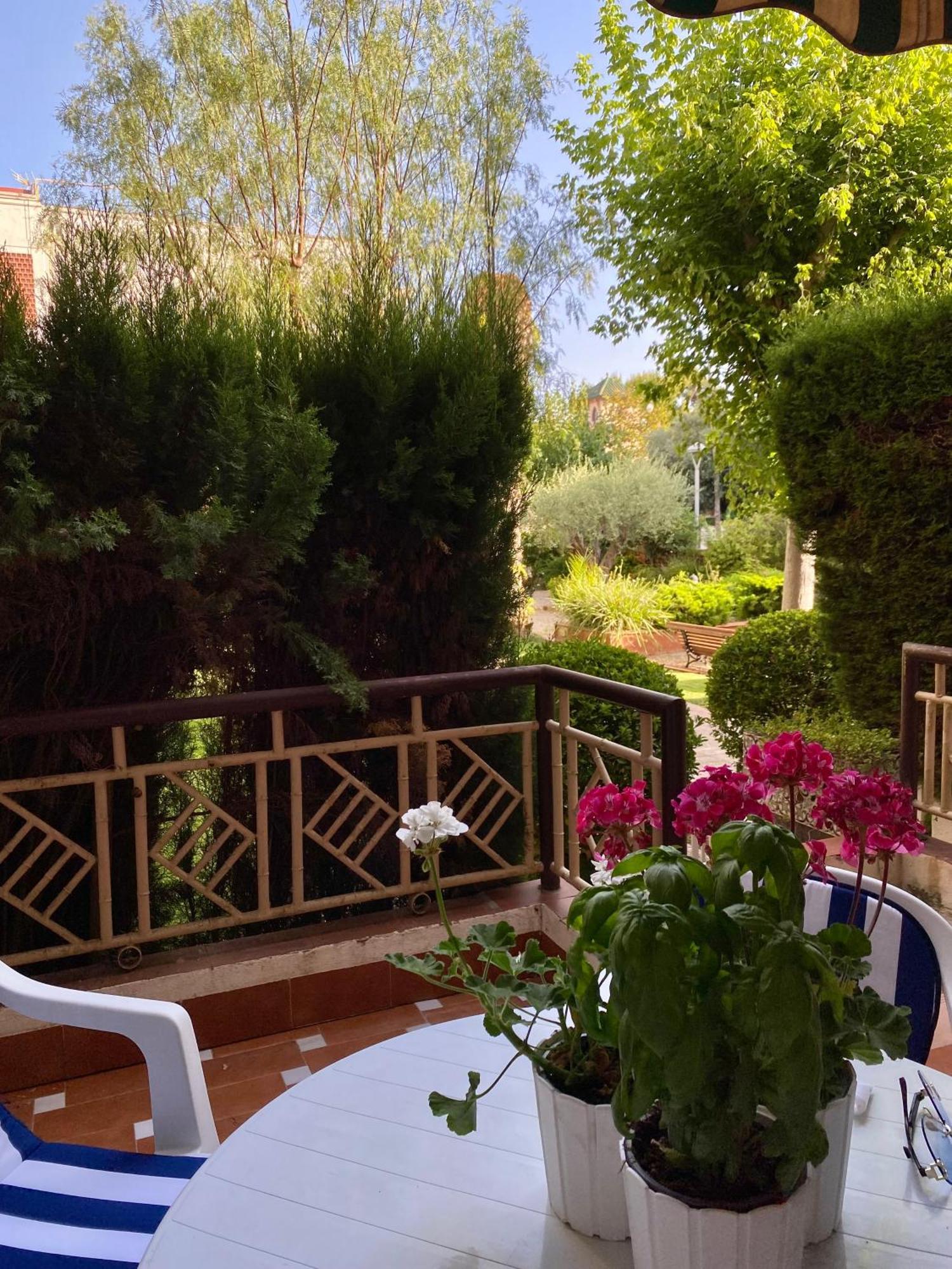 Mediterranean Escape Barcelona Eksteriør bilde